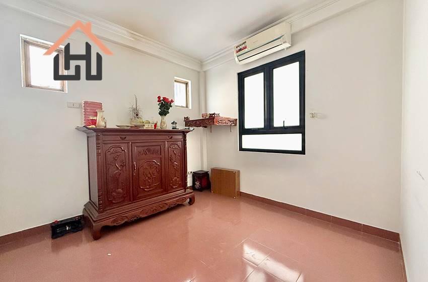 Affordable 4-Bedroom House for Rent in Tay Ho, Hanoi