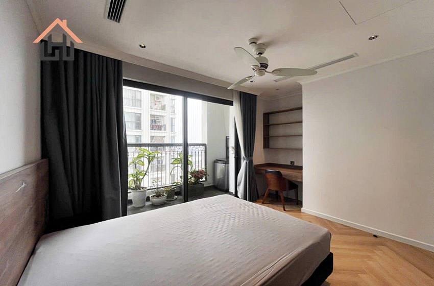 Gorgeous 4 bedroom condominium apartment for rent in Sunshine Riverside, Hanoi