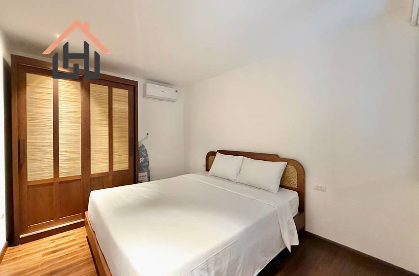 Duplex apartment with lake view and balcony for rent in Tay Ho, Hanoi