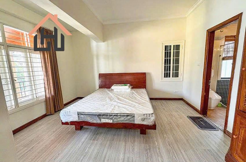 Spacious 4-Bedroom House with Private Garden in Central Tay Ho