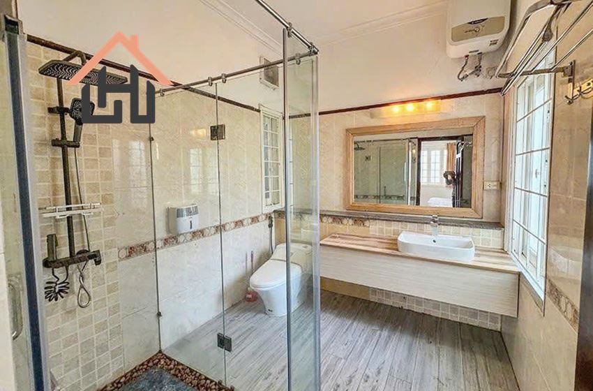 Spacious 4-Bedroom House with Private Garden in Central Tay Ho