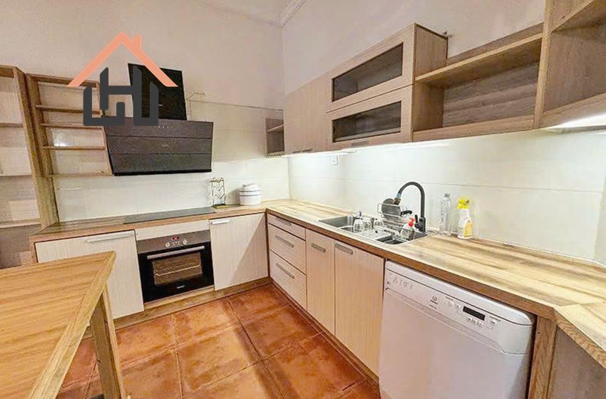 Spacious 4-Bedroom House with Private Garden in Central Tay Ho