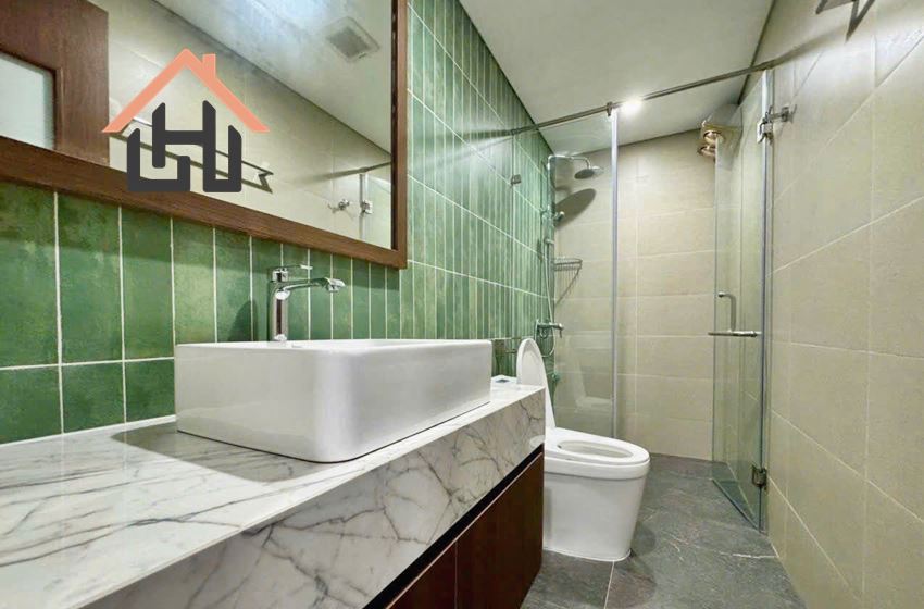 Bright 2-bedroom, 2-bathroom apartment in Tu Lien, Tay Ho, Hanoi