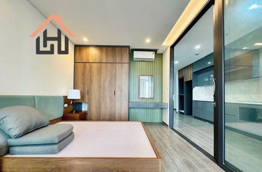 Bright 2-bedroom, 2-bathroom apartment in Tu Lien, Tay Ho, Hanoi