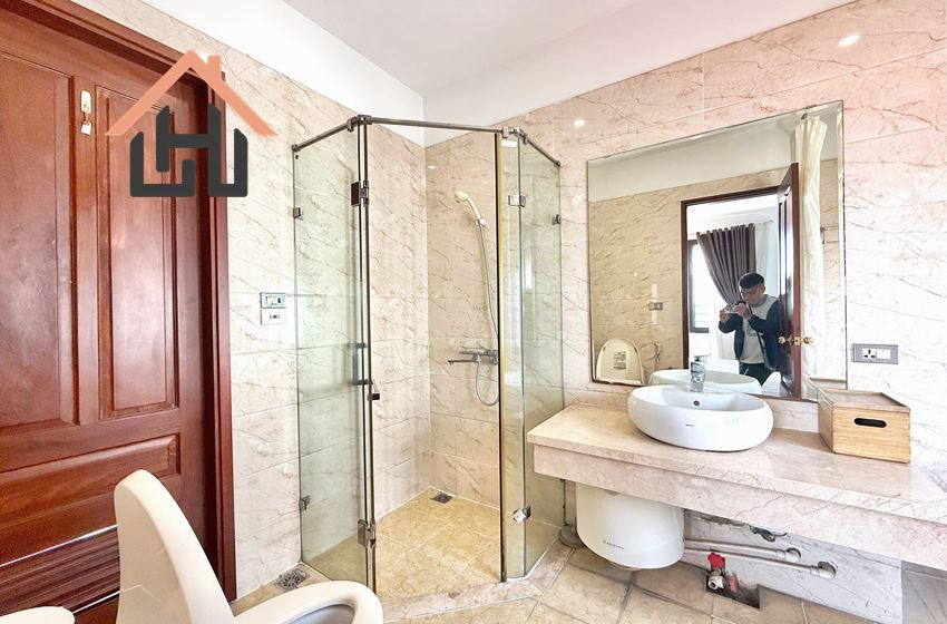 Spacious Family-Style 2-Bedroom Apartment in Tay Ho