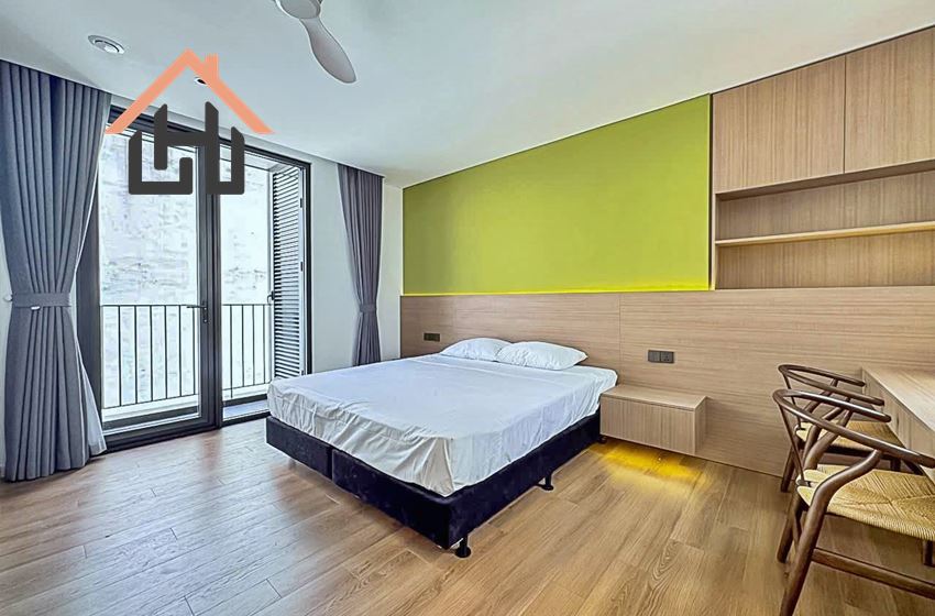 Stunning West Lake View – Brand-New 2BR with Large Balcony, Hanoi
