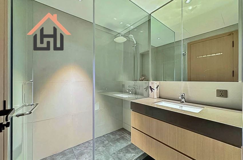 Stunning West Lake View – Brand-New 2BR with Large Balcony, Hanoi