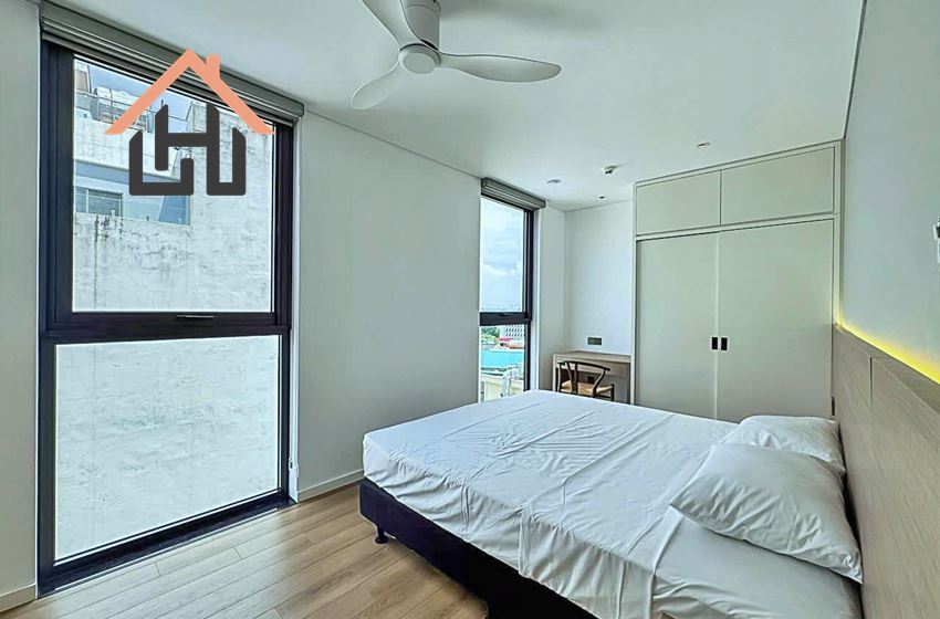Stunning West Lake View – Brand-New 2BR with Large Balcony, Hanoi
