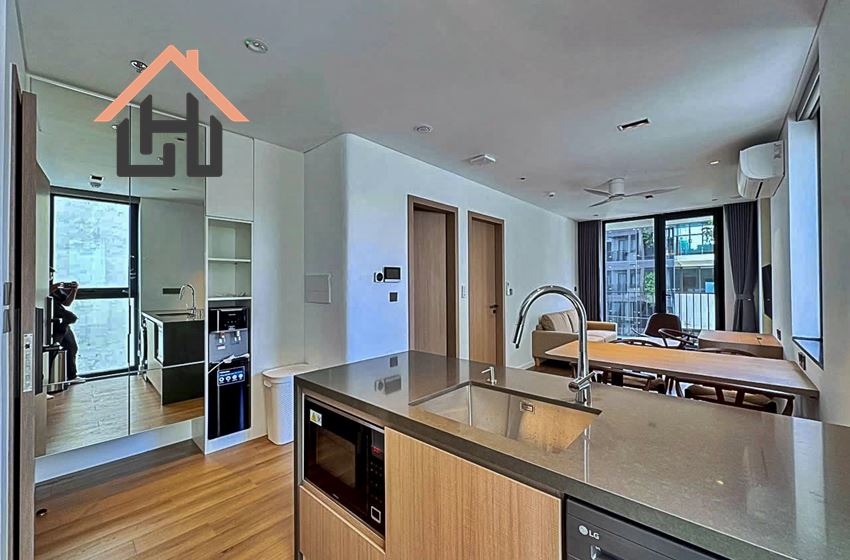 Modern 1BR with King Bed & Private Balcony, West Lake, Hanoi