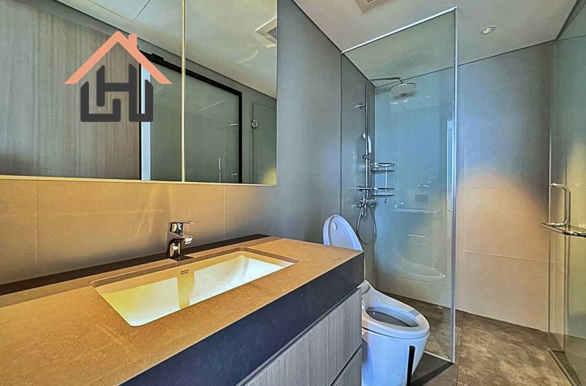 Modern 1BR with King Bed & Private Balcony, West Lake, Hanoi