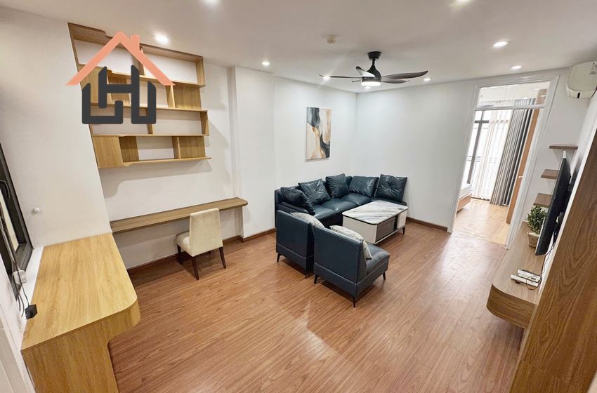 Spacious 2-Bedroom Apartment with Bathtub – Central Location, Hanoi