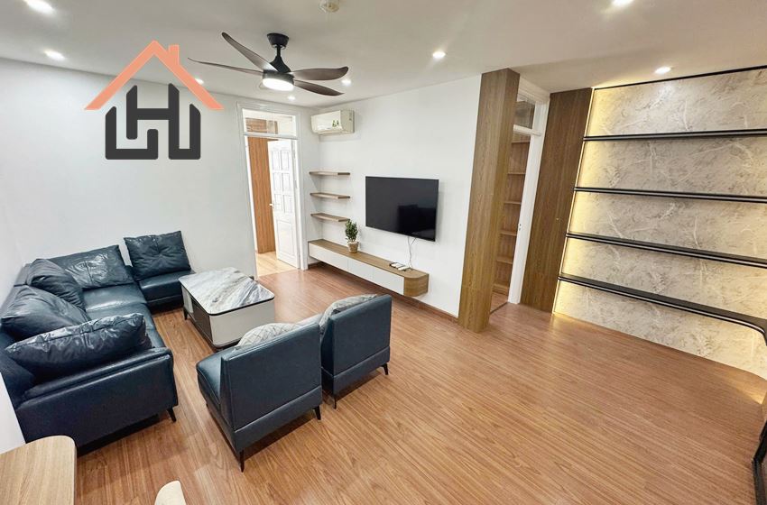 Spacious 2-Bedroom Apartment with Bathtub – Central Location, Hanoi
