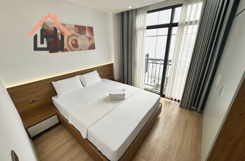 Spacious 2-Bedroom Apartment with Bathtub – Central Location, Hanoi