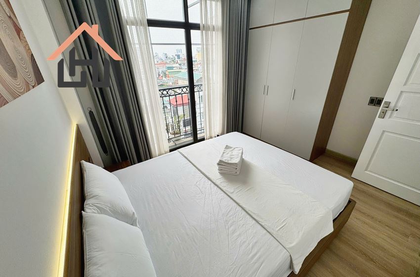 Spacious 2-Bedroom Apartment with Bathtub – Central Location, Hanoi