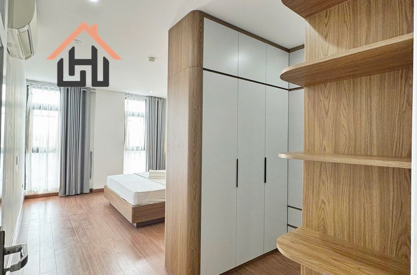 Spacious 2-Bedroom Apartment with Bathtub – Central Location, Hanoi