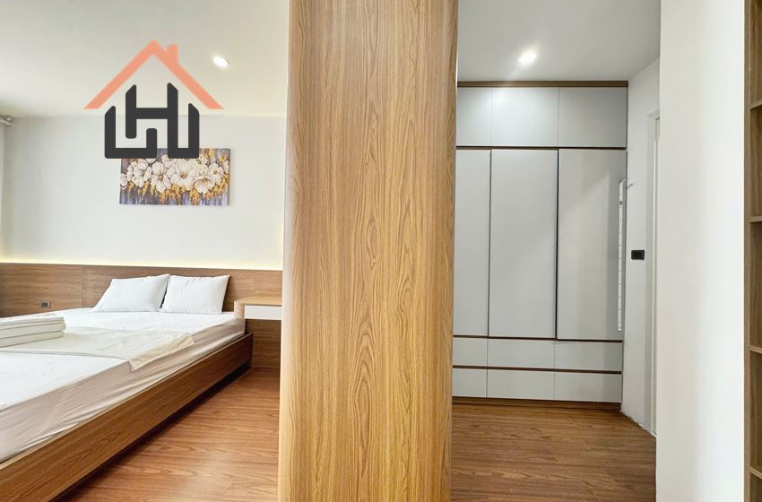 Spacious 2-Bedroom Apartment with Bathtub – Central Location, Hanoi