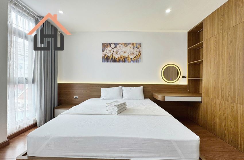 Spacious 2-Bedroom Apartment with Bathtub – Central Location, Hanoi