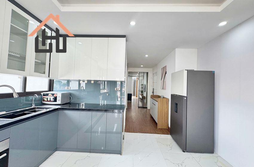 Spacious 2-Bedroom Apartment with Bathtub – Central Location, Hanoi
