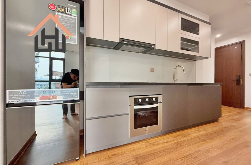 Brandnew 2 Bedroom Serviced Apartment with city view, Hanoi