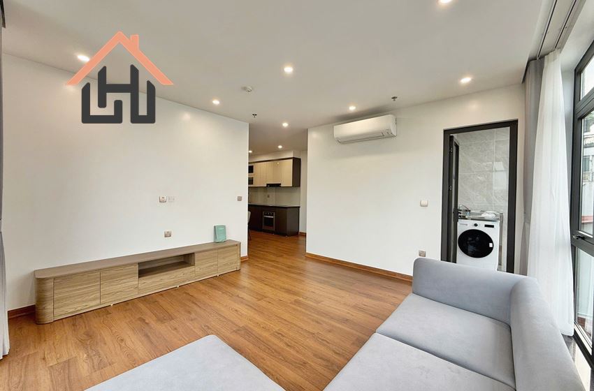 Spacious 2 Bedroom Serviced Apartment with Beautiful Lake View, Tay Ho, Hanoi