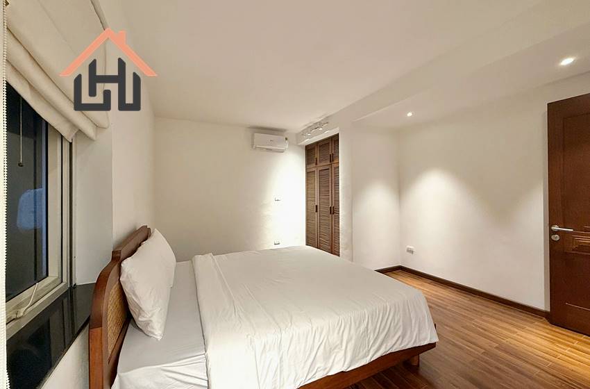 Duplex apartment with lake view and balcony for rent in Tay Ho, Hanoi