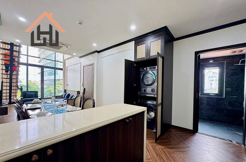 A stylish and brand-new 1-bedroom duplex apartment located on Cua Bac Street, Ba Dinh