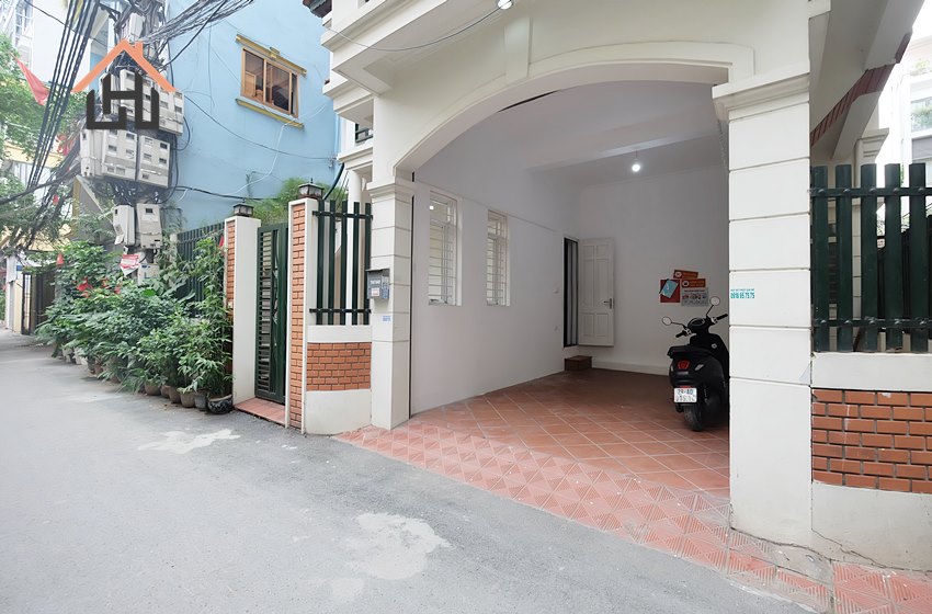 Spacious house for rent in Tay Ho, Hanoi