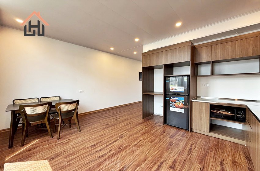 Cosy 1 bedroom apartment with nice lake view for rent in Tay Ho, Hanoi