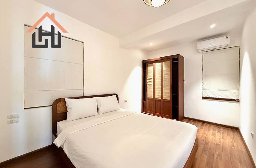 Duplex apartment with lake view and balcony for rent in Tay Ho, Hanoi