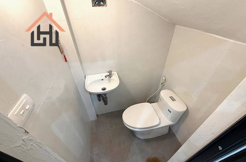 Affordable 4-Bedroom House for Rent in Tay Ho, Hanoi