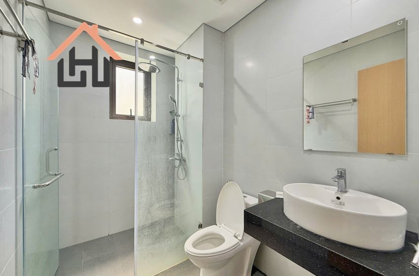 Modern 1-Bedroom Serviced Apartment in a Quiet Location, Tay Ho, Hanoi