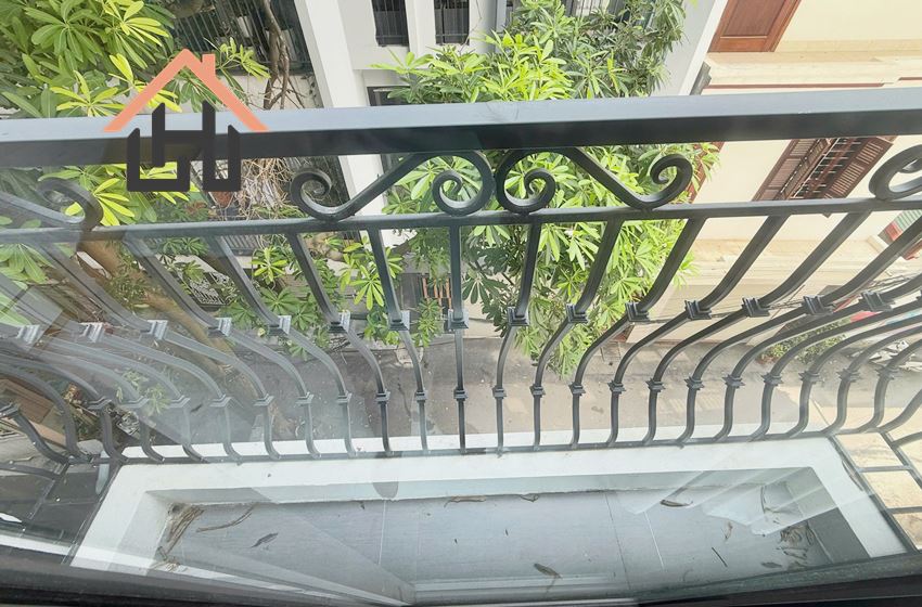 Modern 1-Bedroom Serviced Apartment in a Quiet Location, Tay Ho, Hanoi