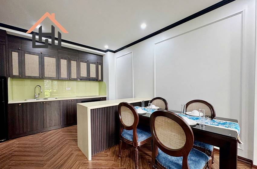 A stylish and brand-new 1-bedroom duplex apartment located on Cua Bac Street, Ba Dinh