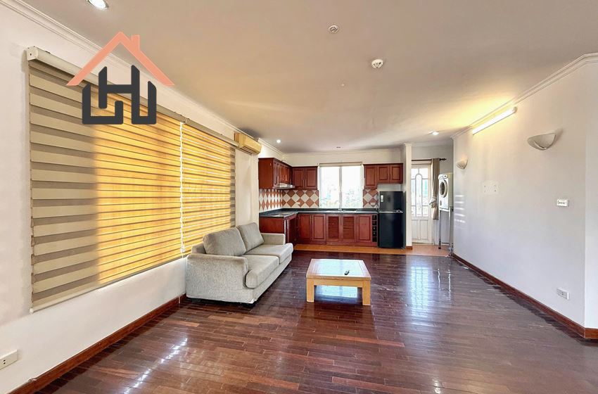 Spacious & Bright 2-Bedroom Apartment in Central Tay Ho, Hanoi