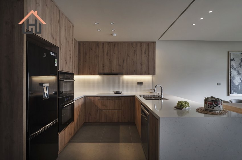 Modern 3 bedroom apartment for rent in Tay Ho, Hanoi