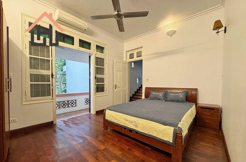 Spacious 3-Bedroom House with Yard in Dang Thai Mai, Tay Ho