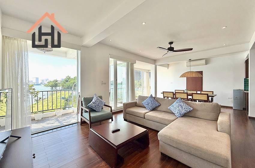 Duplex apartment with lake view and balcony for rent in Tay Ho, Hanoi