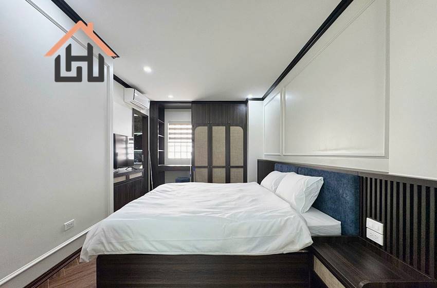 A stylish and brand-new 1-bedroom duplex apartment located on Cua Bac Street, Ba Dinh