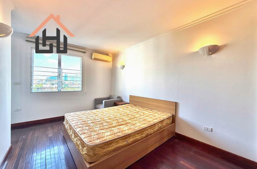 Spacious & Bright 2-Bedroom Apartment in Central Tay Ho, Hanoi