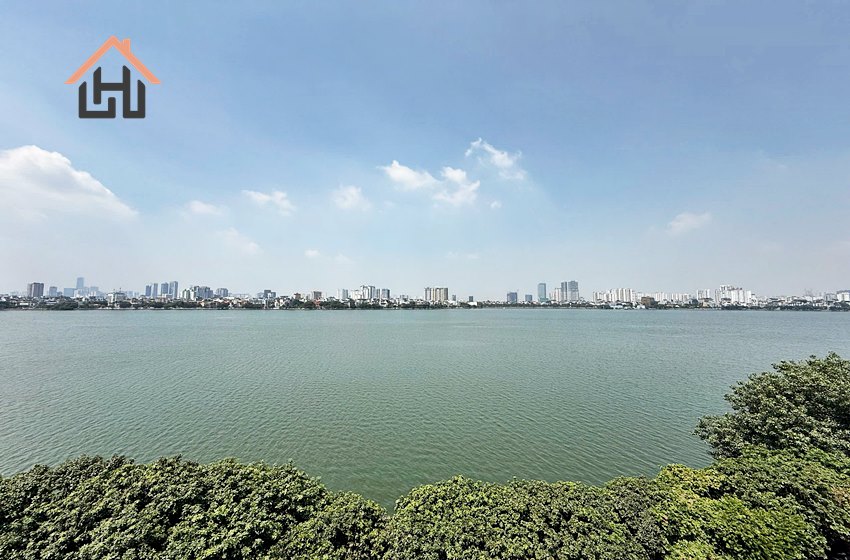 Cosy 1 bedroom apartment with nice lake view for rent in Tay Ho, Hanoi