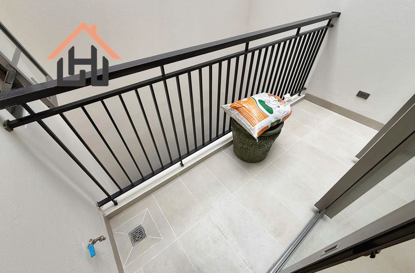 Bright & Modern 3BR apartment, 170sqm, West Lake, Hanoi