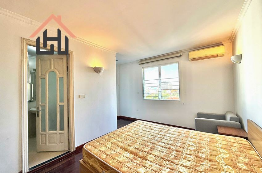 Spacious & Bright 2-Bedroom Apartment in Central Tay Ho, Hanoi