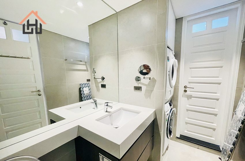 Nice 3 bedroom house for rent in Tay Ho, Hanoi