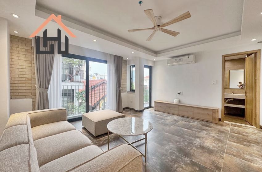 Modern 2 bedroom apartment with a balcony for rent in Tay Ho, Hanoi