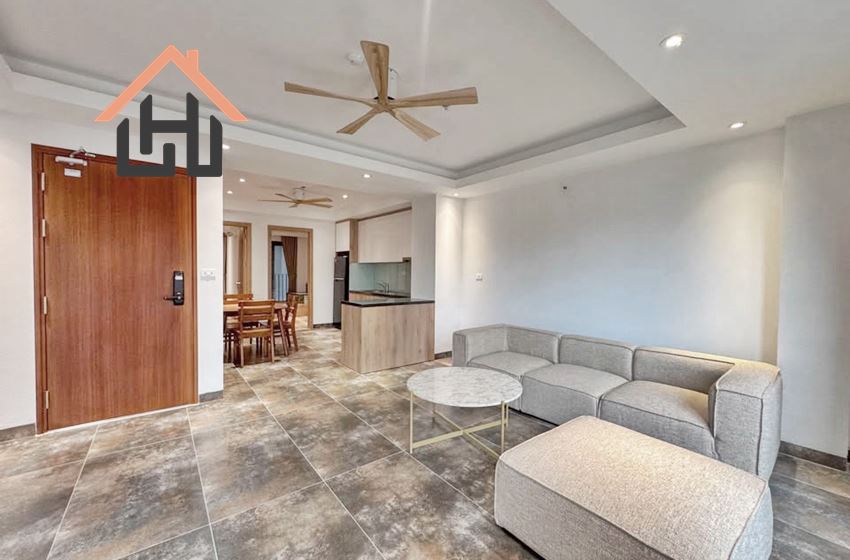 Modern 2 bedroom apartment with a balcony for rent in Tay Ho, Hanoi