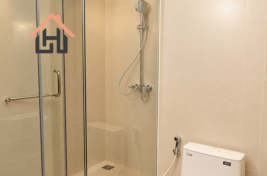 Brand new and moderm 02 bedroom apartment for rent in Tay Ho.