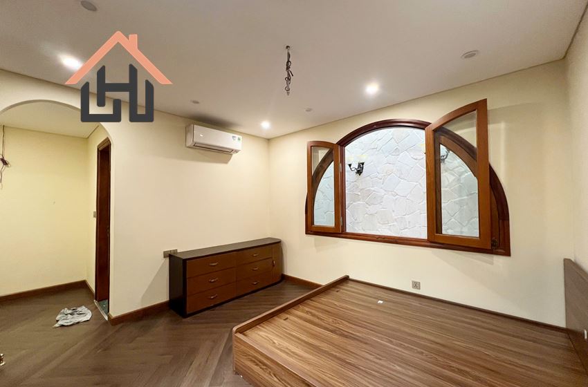 Spacious 2-Bedroom Duplex Apartment, Tay Ho, Hanoi