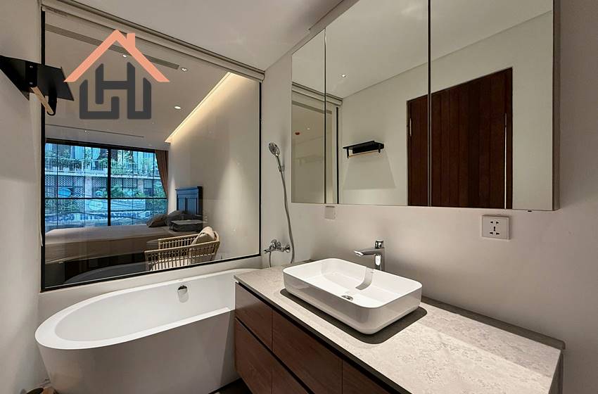 Luxury four bedroom serviced apartment for rent in Tay Ho, Hanoi