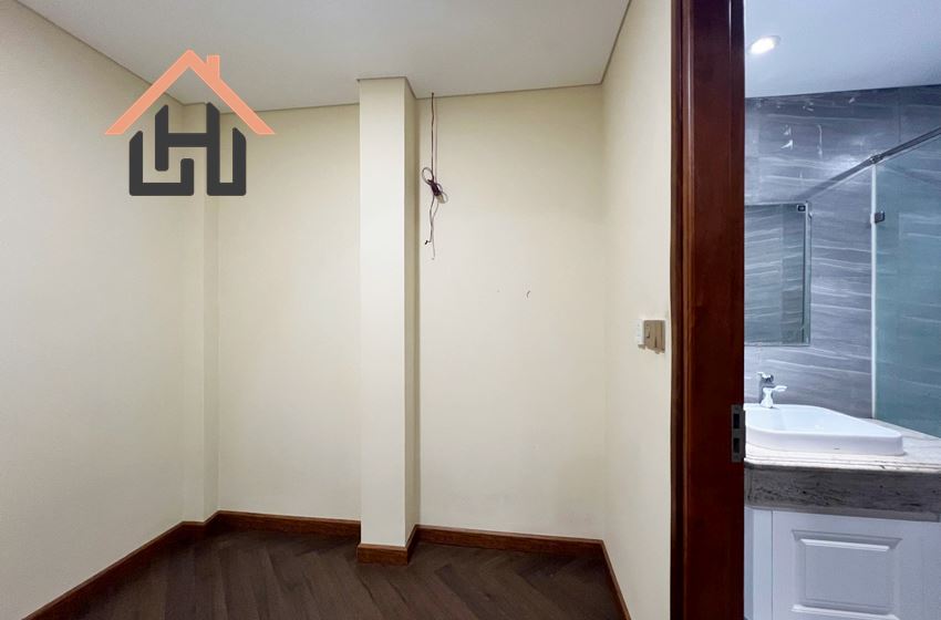 Spacious 2-Bedroom Duplex Apartment, Tay Ho, Hanoi