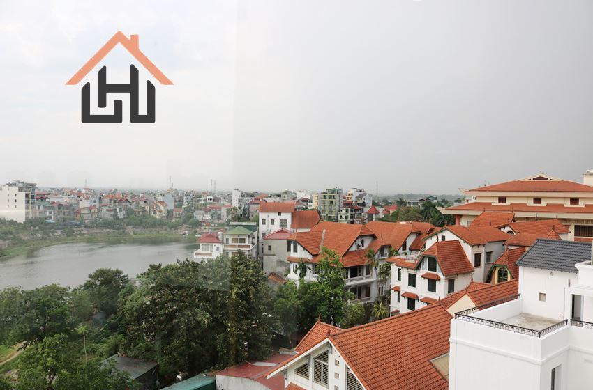 Bright 3BR apartment in West Lake, Hanoi